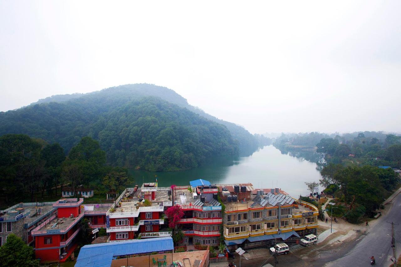 Hotel Yellow Pagoda Pokhara Bagian luar foto